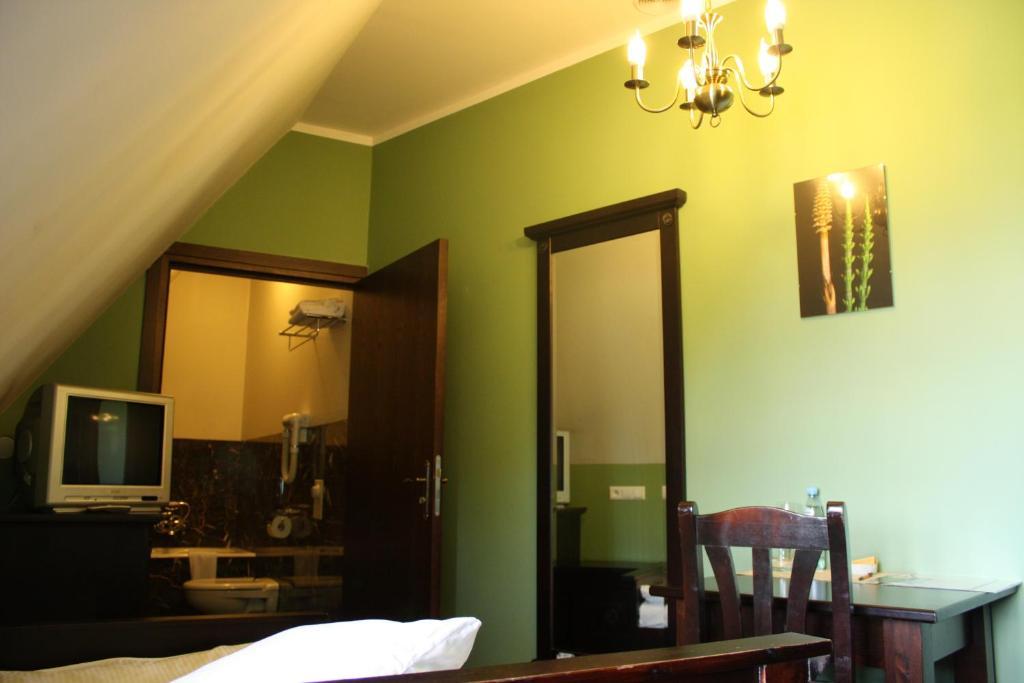 Klasztor Cedynia Hotel Cameră foto